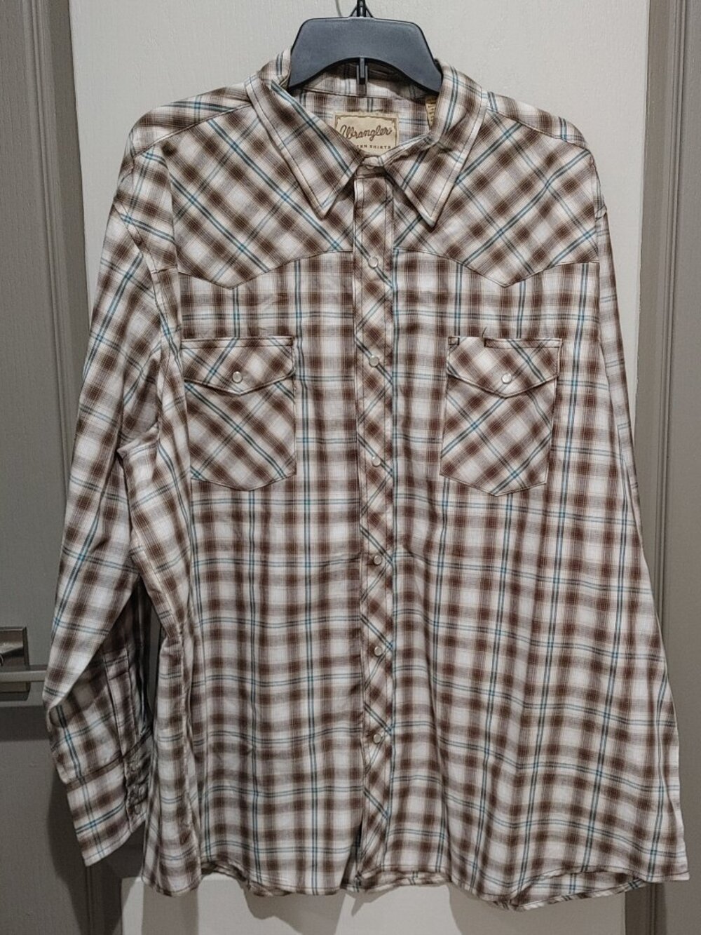 Wrangler Men’s Brown, White & Teal Plaid Western Shirt – 2XL
